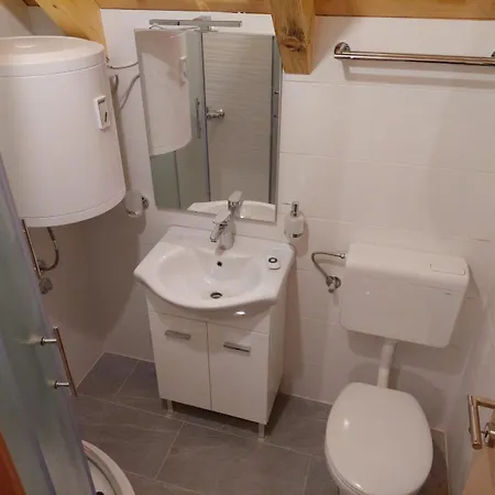 Lana Dom wakacyjny Sipovo